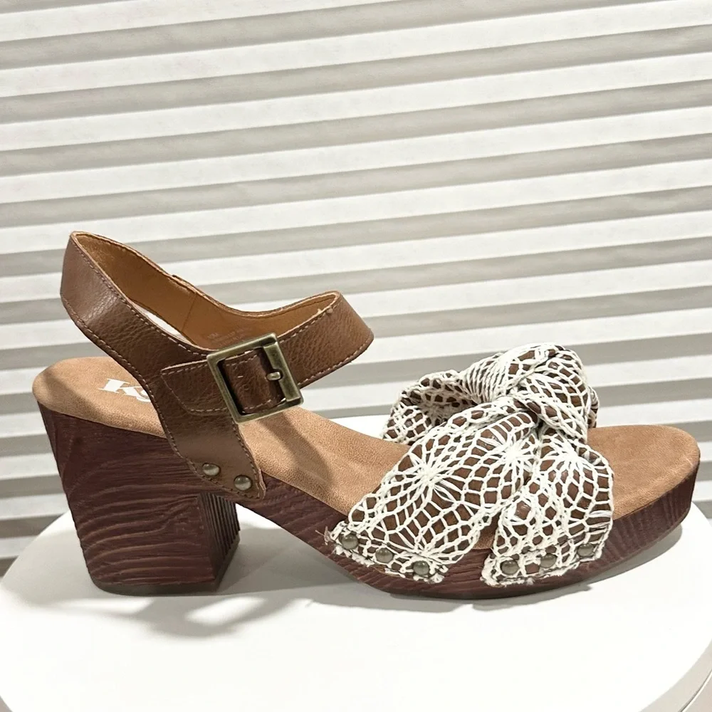 🌸KORKS🌸 Natalia Crochet Know Sandal Size: 10M